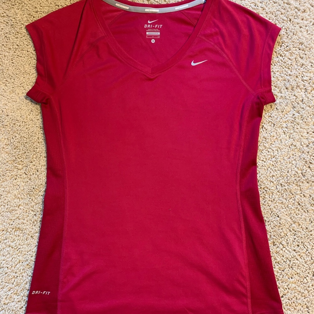 Nike DriFit T-shirt